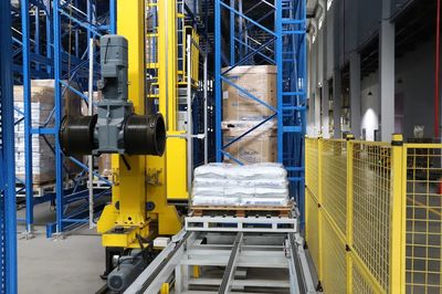 揭秘 自動(dòng)化立體庫(kù)如何重塑化工行業(yè)物流與倉(cāng)儲(chǔ)格局